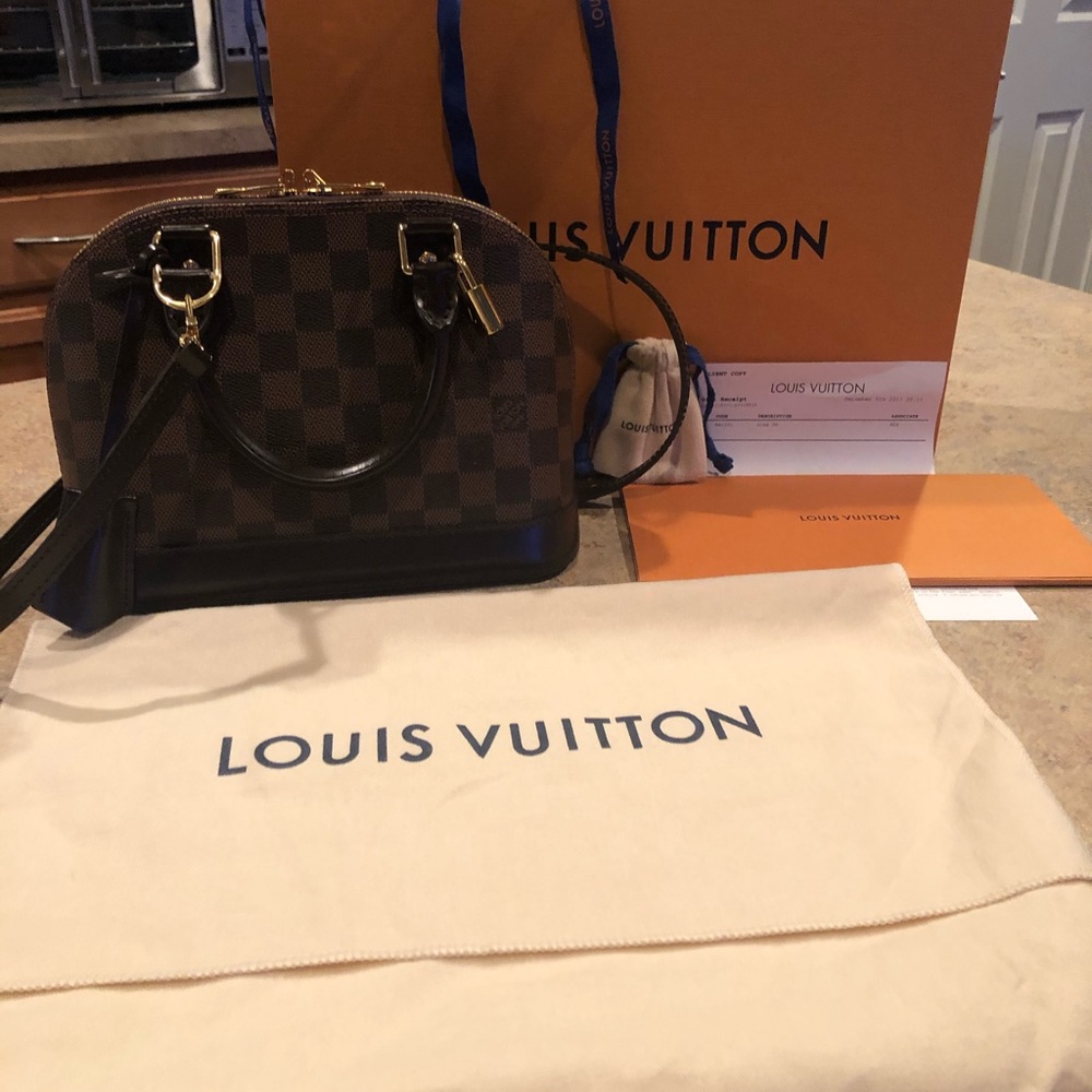 Louis Vuitton Alma bb